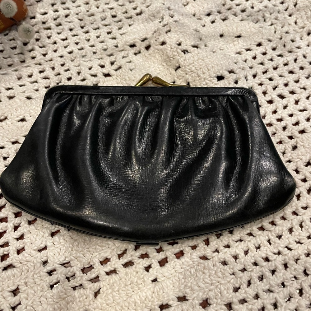 Leather double pocket coin purse